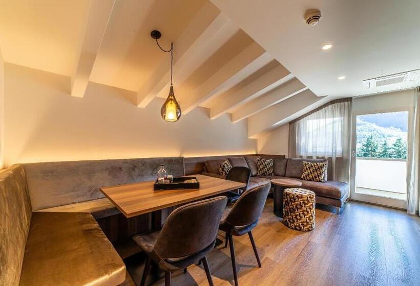 패밀리 스위트, Familien Wellness Residence Tyrol