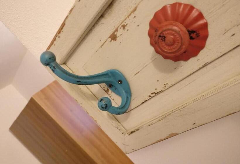 غرفة قياسية, Garnì Al Laghet