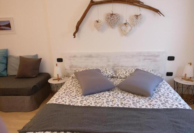 غرفة قياسية, Garnì Al Laghet