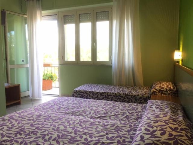 غرفة قياسية ثلاثية, La Rosa Dei Venti