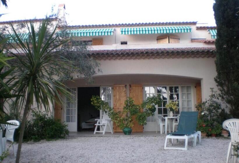 اتاق استاندارد با تراس, Le Refuge