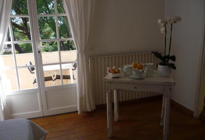 اتاق استاندارد با تراس, Le Refuge