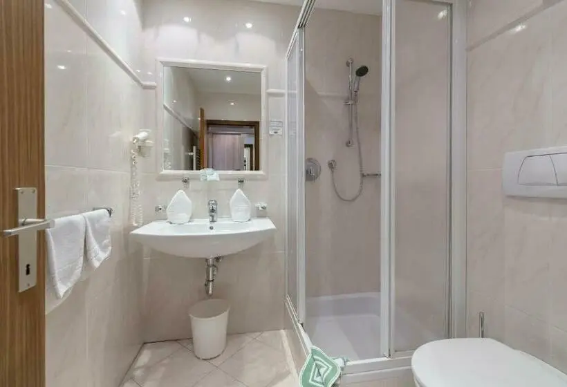 Standard-huone, Maibad