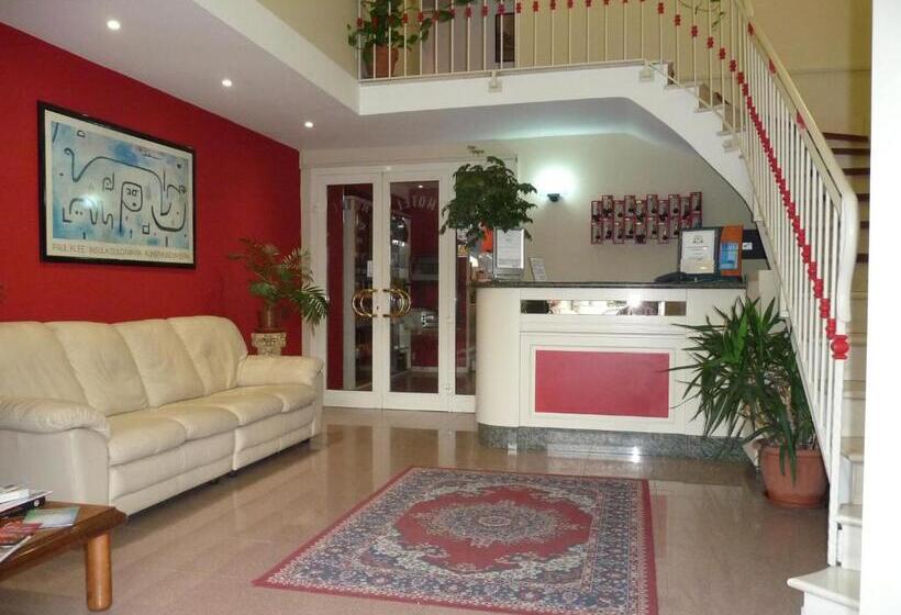 غرفة قياسية رباعية, Nazionale