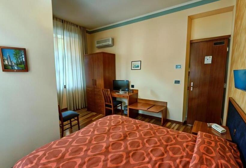 スタンダードルーム, Nazionale