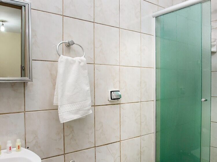 Habitación Triple Estándar, Nobrega Aeroporto De Congonhas