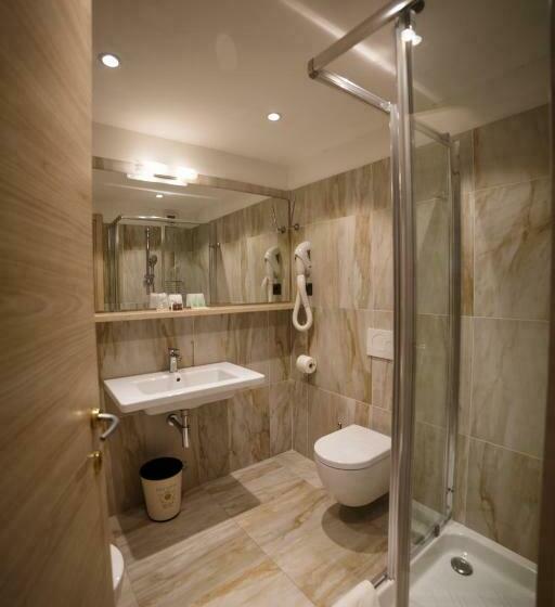 חדר סטנדרט, Olympic Regina