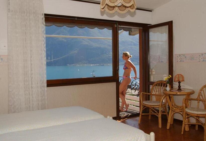 سوییت خانوادگی, Riviera Panoramic Green Resort