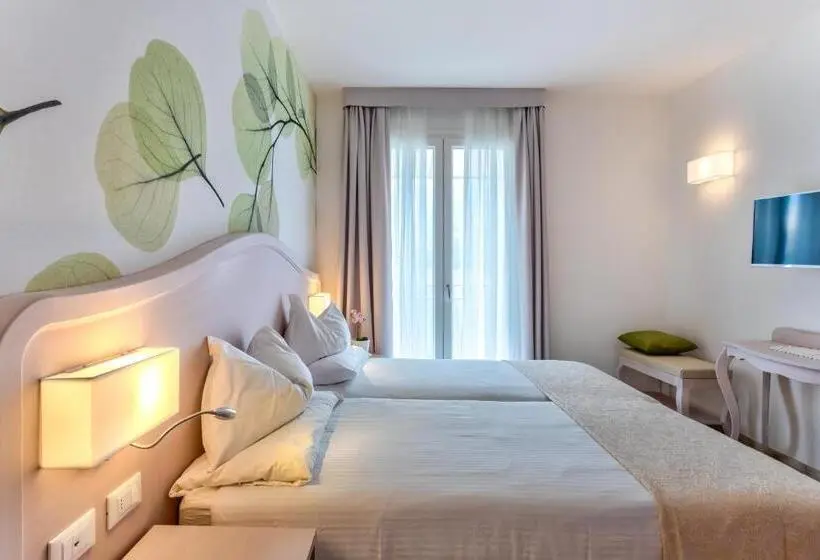 Superior-perhehuone, Riviera Panoramic Green Resort
