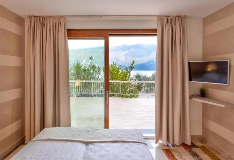 Comfort Kolmen Hengen Huone, Riviera Panoramic Green Resort