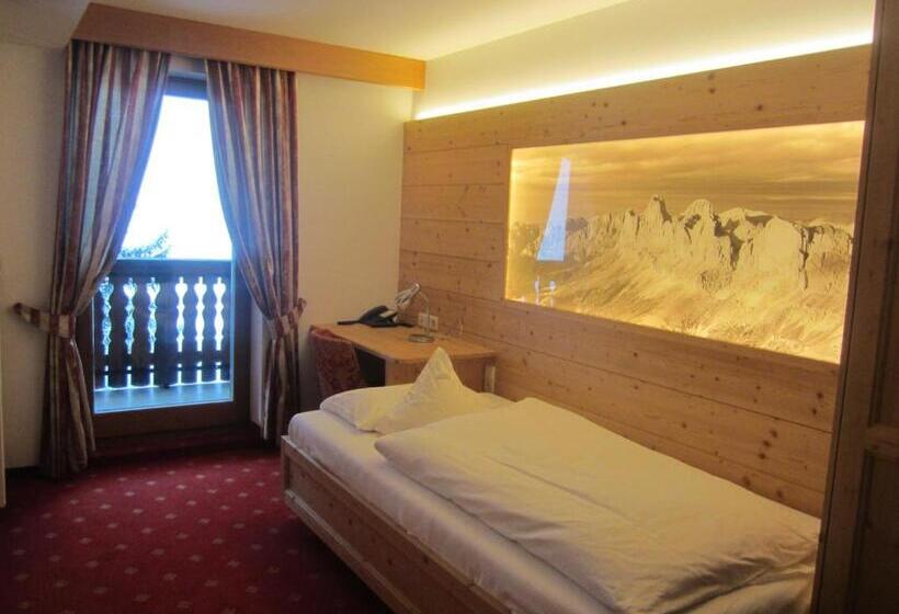 발코니 스탠다드 싱글 룸, Ronce