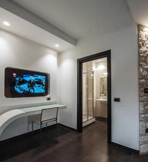 חדר סטנדרט, Testani Frosinone