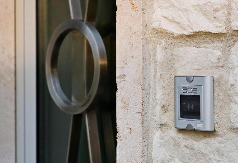 חדר סטנדרט, Testani Frosinone