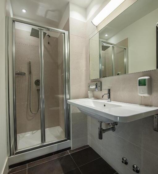 חדר סטנדרט, Testani Frosinone