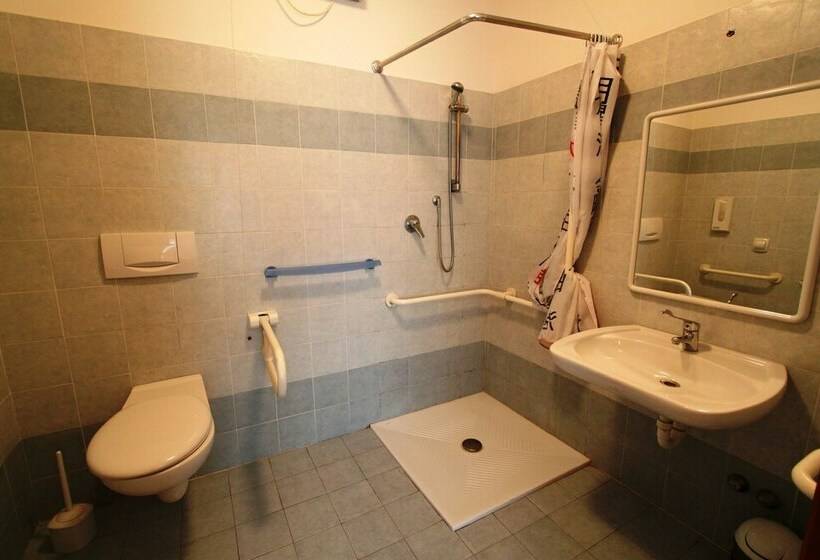 غرفة عائلية, Ostello Città Di Rovereto