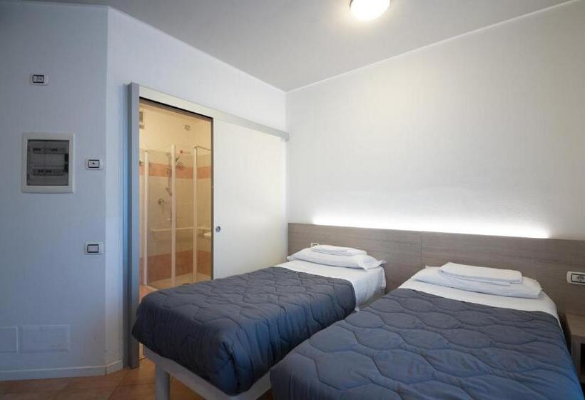 Номер Стандарт, Ostello Città Di Rovereto