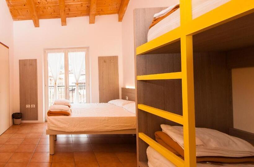 غرفة عائلية, Ostello Città Di Rovereto