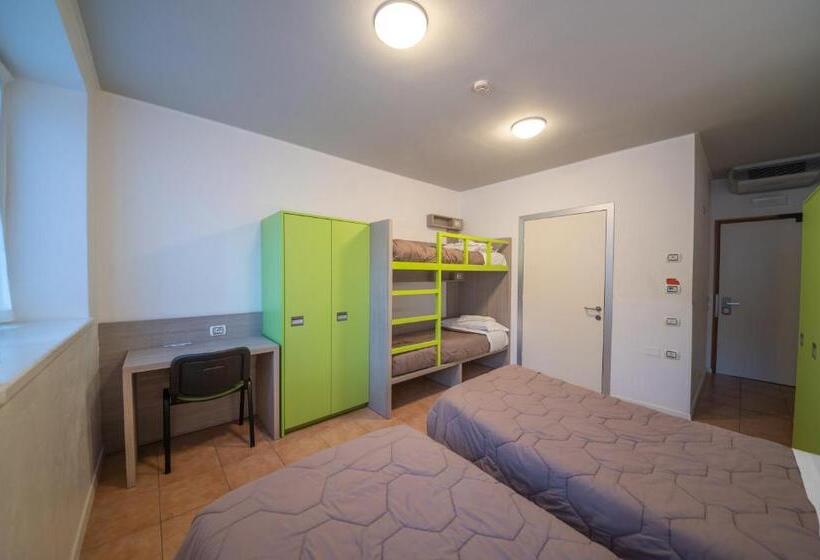 غرفة عائلية, Ostello Città Di Rovereto