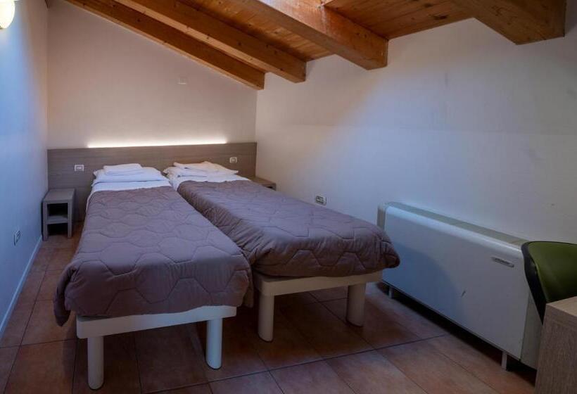 Трехместный Номер Классика, Ostello Città Di Rovereto