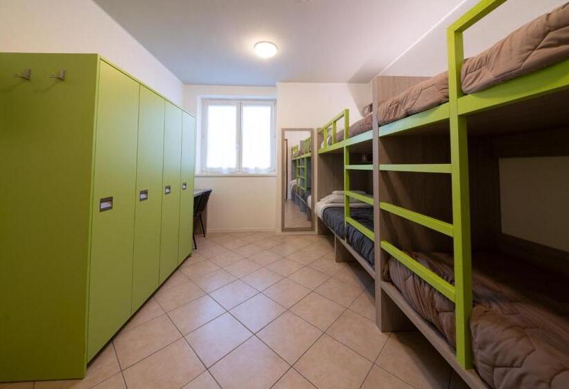 غرفة قياسية رباعية, Ostello Città Di Rovereto