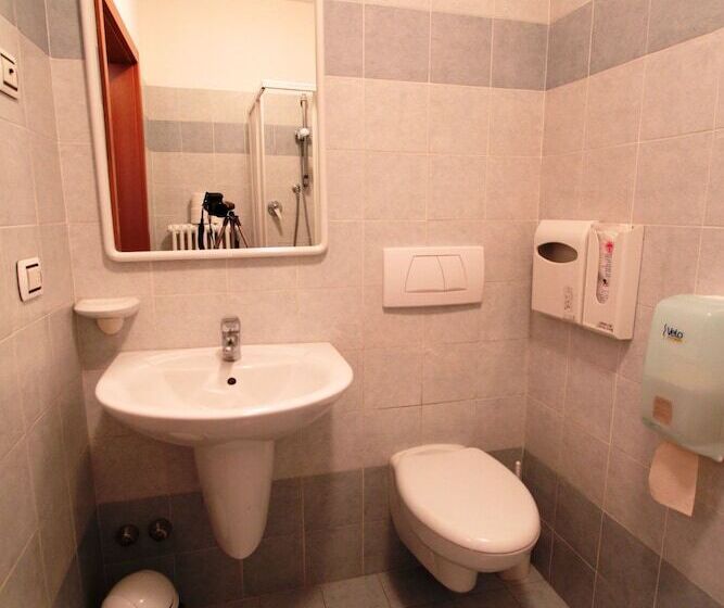 غرفة عائلية, Ostello Città Di Rovereto