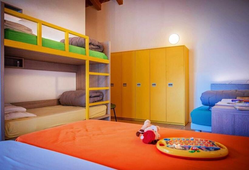 غرفة عائلية, Ostello Città Di Rovereto