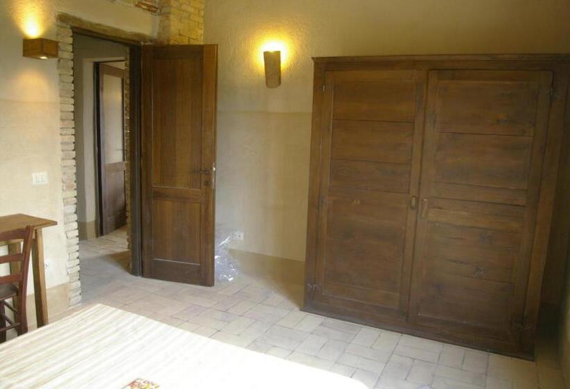 شقة غرفة واحدة مزودة بتراس, B&b Casale Di Poggioferro