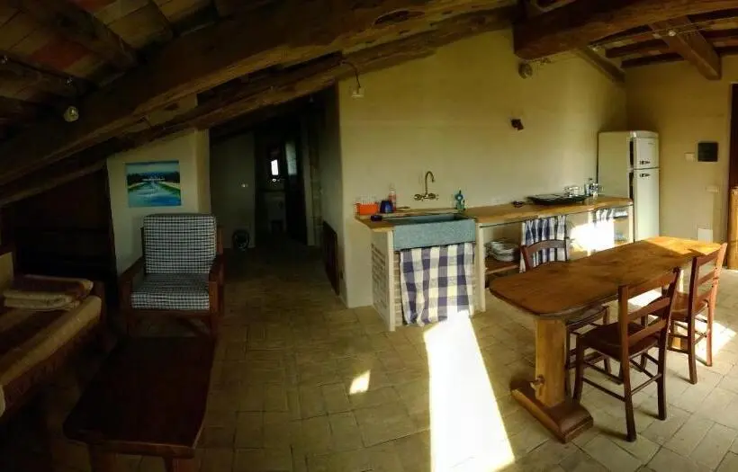 海の見える１ベッドルームアパートメント, B&b Casale Di Poggioferro