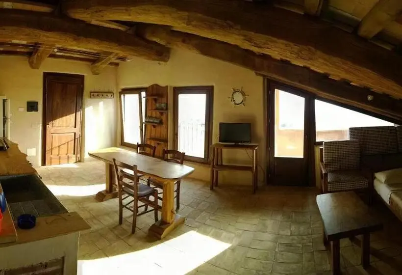 海の見える１ベッドルームアパートメント, B&b Casale Di Poggioferro