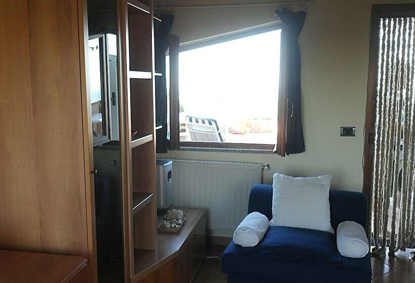 סוויטת דלוקס נוף לים, B&b Ethnohotel Rosa Dei Venti