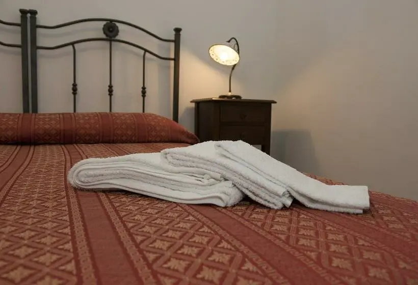 Huoneisto 1 Makuuhuone, Casa Vacanze   B&b Il Tempone