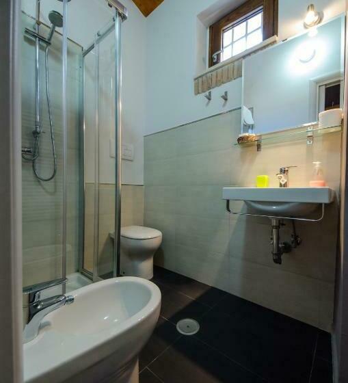 اتاق لوکس, B&b Le Streghe