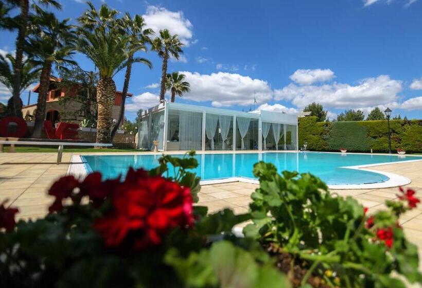 חדר סטנדרט נוף לבריכה, B&b Villa Adriana