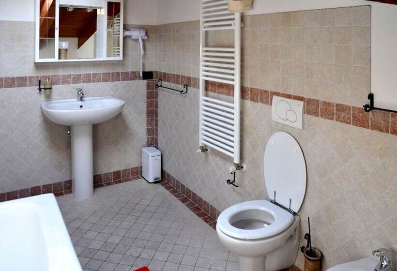 اتاق استاندارد, Antica Interamnia