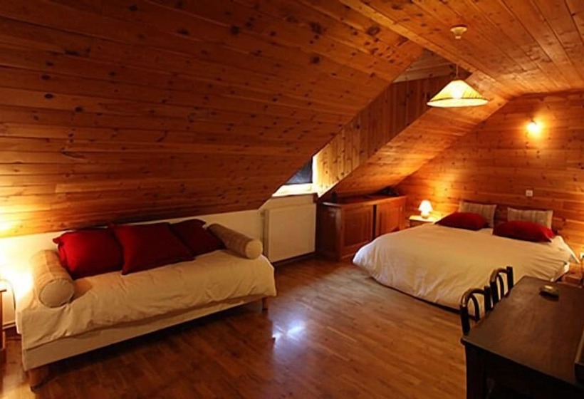 סוויטה משפחתית, La Roche Meane