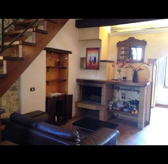 套房, Bed And Breakfast Mblò