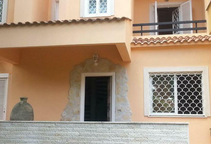 غرفة قياسية, Villa Axa