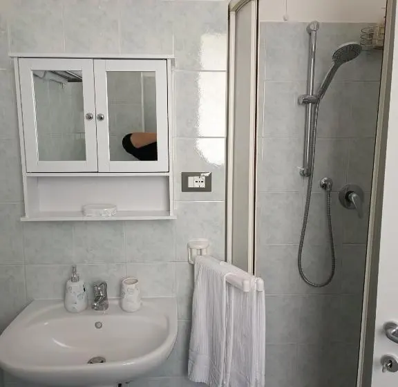 اتاق لوکس, Villa Caribe Affittacamere