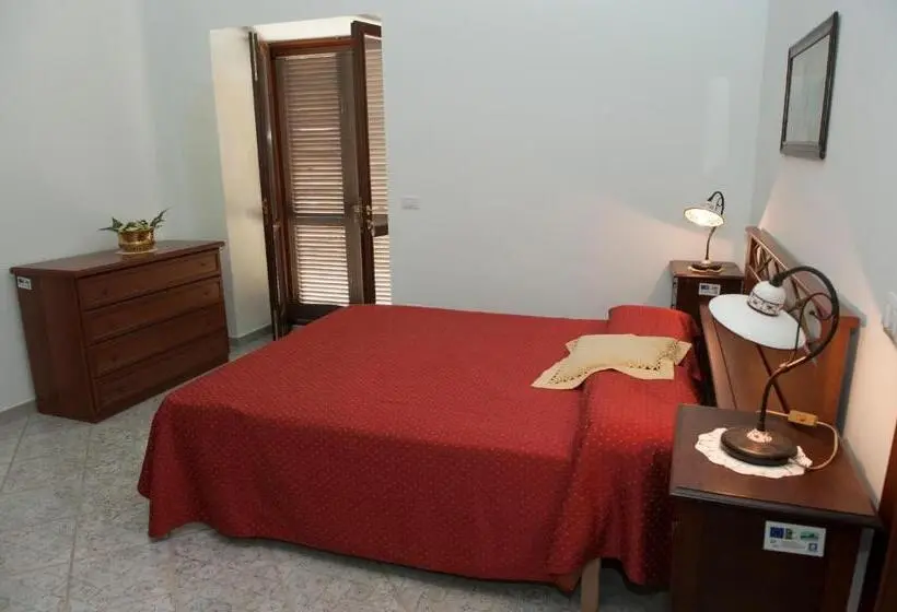 Huoneisto 1 Makuuhuone, Casa Vacanze   B&b Il Tempone