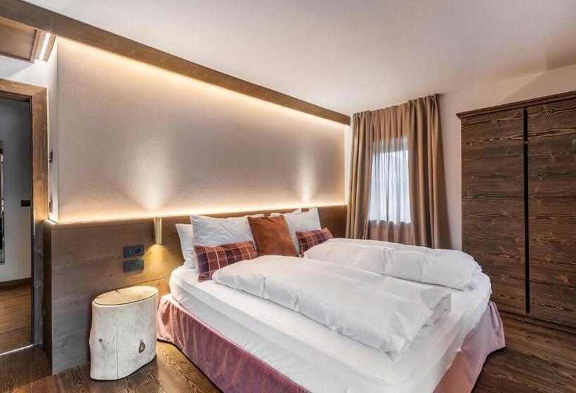 חדר סטנדרט עם מרפסת, Cima Dodici B&b   Apartments