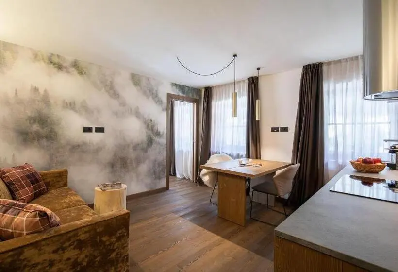 庭の見える１ベッドルームアパートメント, Cima Dodici B&b   Apartments