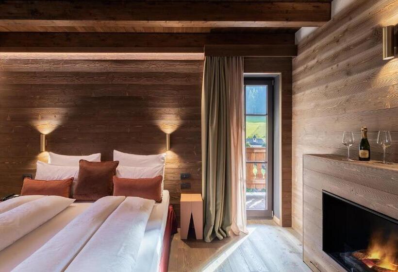 דירה בת חדר שינה 1 עם מרפסת, Cima Dodici B&b   Apartments