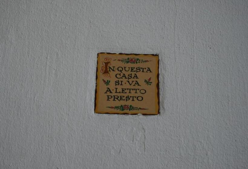 1 Sovrums Lägenhet, Donna Bianca B&b