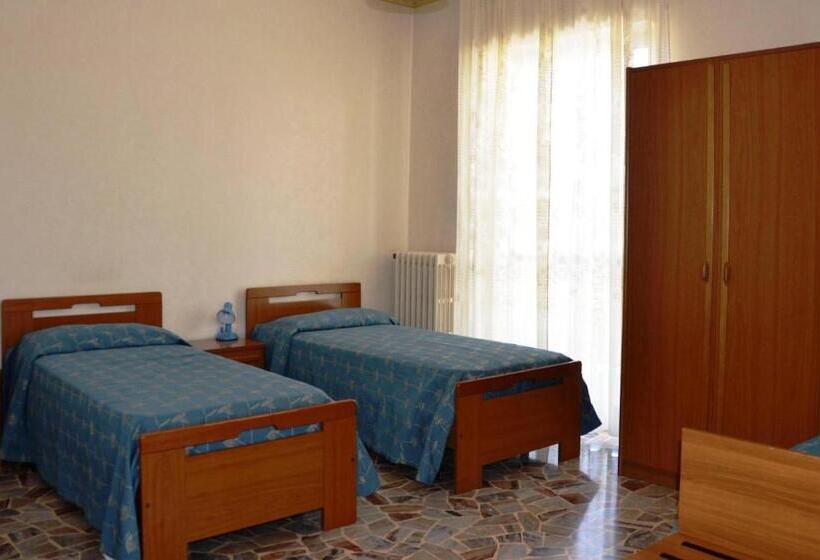 חדר סטנדרט, A 14