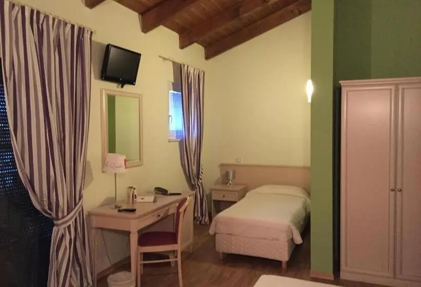 スタンダードトリプルルーム, Albergo La Quiete