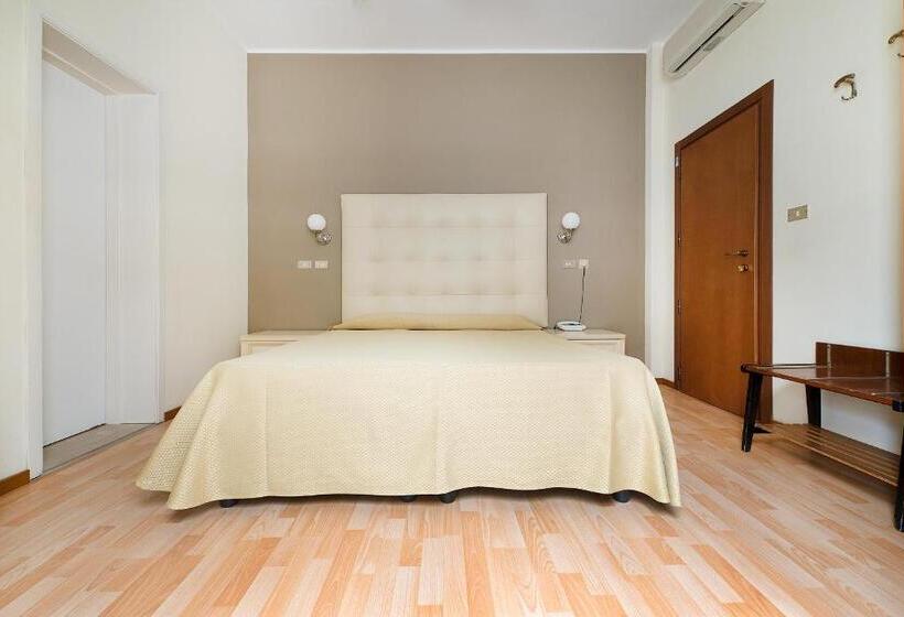 스탠다드 트리플 발코니 룸, Belsoggiorno