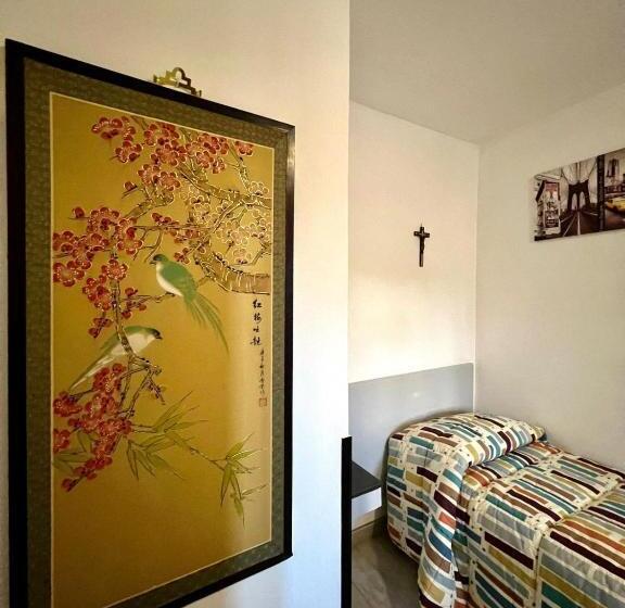 חדר סטנדרט יחיד, Centrale