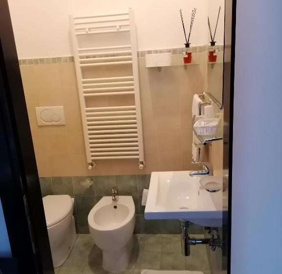 חדר סטנדרט, Centrale