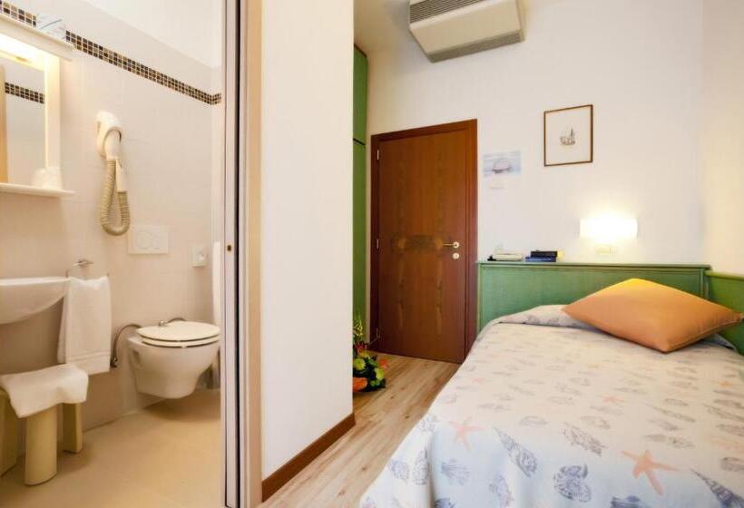 스탠다드 싱글 룸 측면 바다 전망, Excelsior