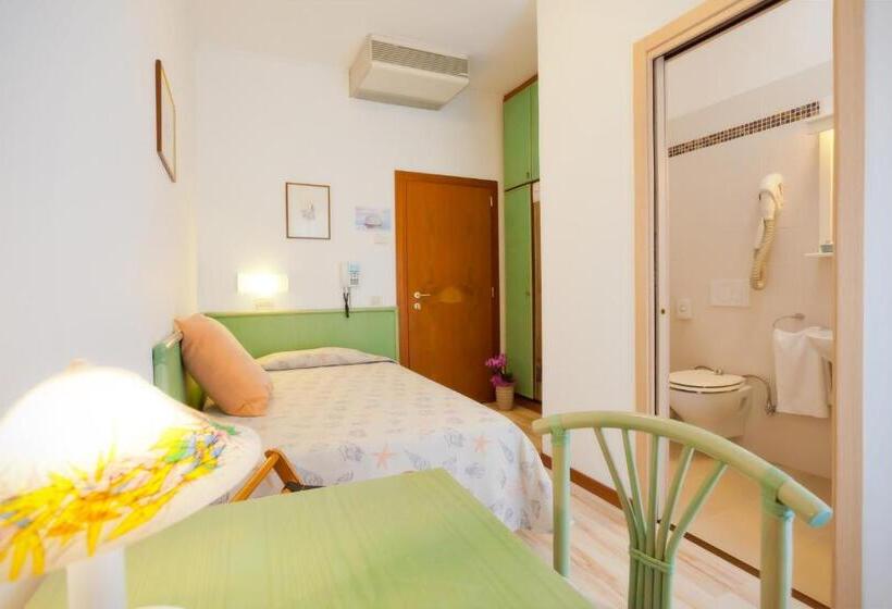 스탠다드 싱글 룸 측면 바다 전망, Excelsior